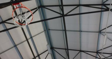 Smaçta smaç basmak, iç sahada atletizm, fotokopi alanı. Spor, aksiyon, rekabet