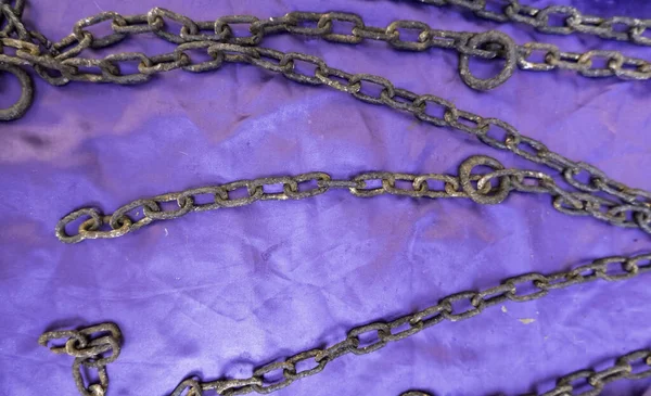 Rusty Iron Chains Medieval Weaponry Inquisition — Stock Photo, Image
