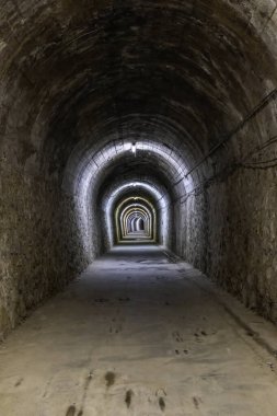 Ulaşım için tünel ayrıntıları, yeraltı mimarisi