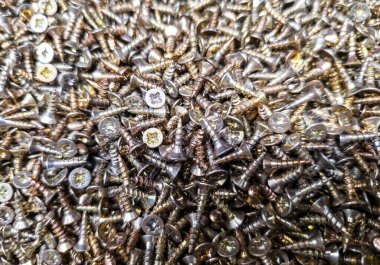 Marangozluk, üretim ve montaj için vidaların ayrıntıları