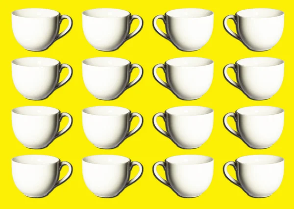 Μοτίβο Του Λευκού Καφέ Φλιτζάνια Τσαγιού Απομονώνονται Φωτεινό Πολύχρωμο Κίτρινο — Φωτογραφία Αρχείου