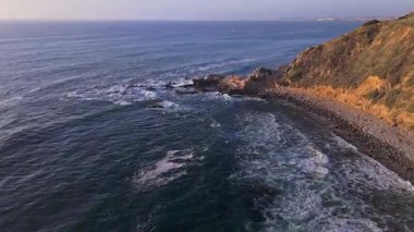 Bluff Cove Patikası Altın Saatteki Hava Çekimi