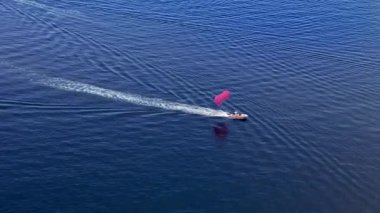 Avalon Limanı 'nın çarpıcı hava manzarası