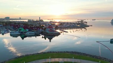 Lions Lighthouse Gündoğumu Hava Durumu