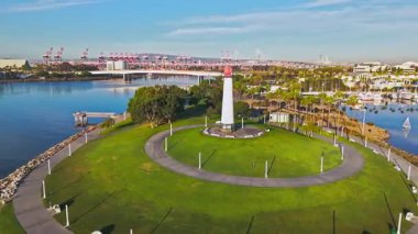 Lions Lighthouse hava yörüngesi