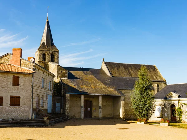 Chiesa Nel Villaggio Serigny Piccola Città Situata Ovest Della Francia — Foto Stock