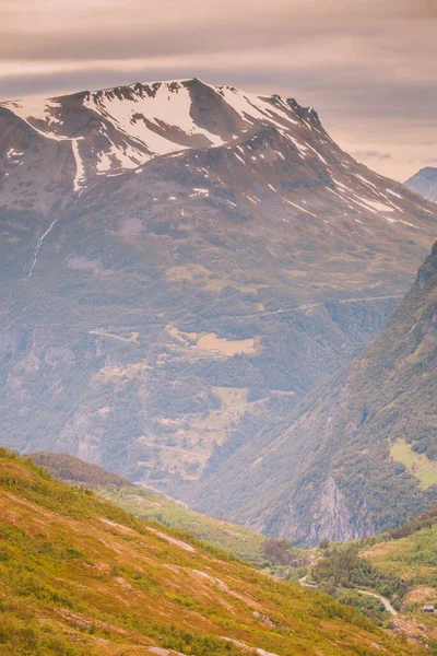 Vacaciones Turísticas Viajes Montañas Paisaje Verano Noruega Escandinavia — Foto de Stock