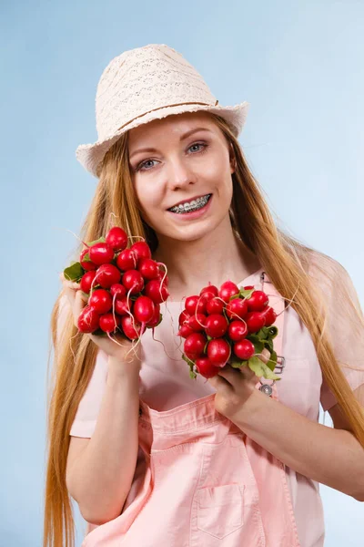 Ευτυχισμένος Έφηβος Νεαρή Γυναίκα Έτοιμη Για Καλοκαίρι Φορώντας Ροζ Στολή — Φωτογραφία Αρχείου