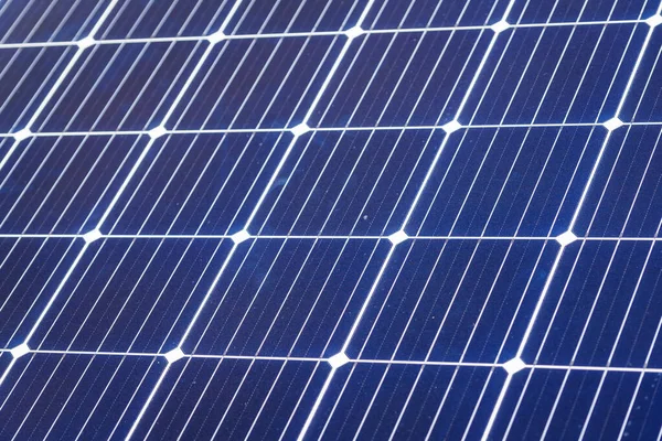 Chiudere Pannelli Fotovoltaici Solari Ricaricare Batterie Energia Rinnovabile Verde Pulita — Foto Stock