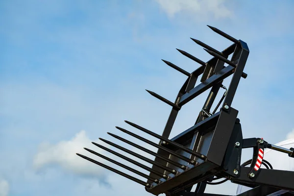 フォークリフト産業用ローダーまたは空に対するスタッカー 望遠ハンドラー 農業機械 農業機械 — ストック写真