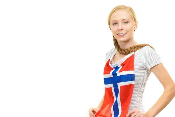 Mujer Estudiante Rubia Sosteniendo Pecho Bandera Noruega Educación Aprendizaje Idiomas —  Fotos de Stock