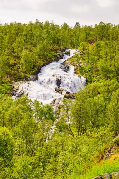 Подорожі Краса Природі Водоспад Проливний Річки Вздовж Aurlandsfjellet Гір Норвегії — стокове фото