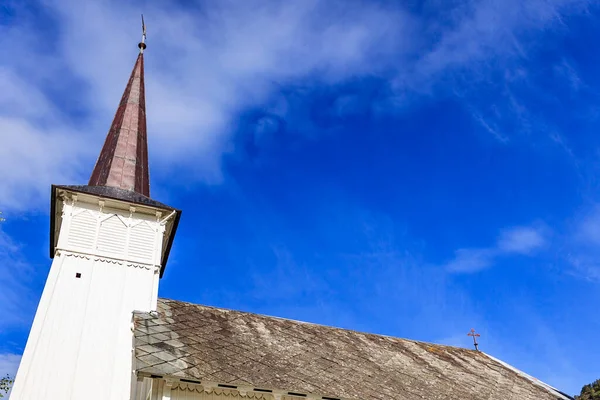 Solvorn Église Bois Blanc Dans Municipalité Luster Dans Comté Vestland — Photo