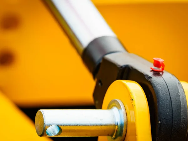 現代のマシン上の油圧メカニズム 機械の工業用詳細ピストン — ストック写真