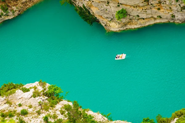 Boats Turquoise Water Croix Lake Verdon Gorge French Alps Mountains — 图库照片