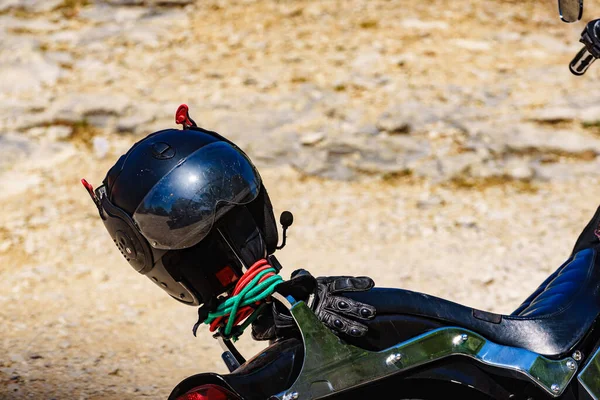 Black Helmet Placed Motorcycle — Stock Photo, Image