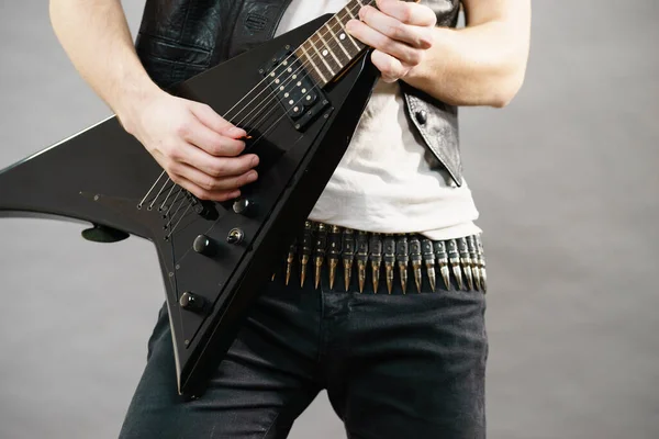 Unrecognizable Hardcore Man Wearing Metal Outfit Playing Electric Guitar Heavy — Stock Photo, Image