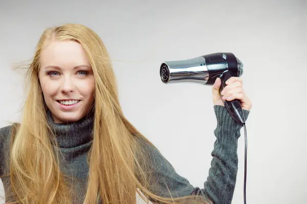 Blonde Woman Styling Her Very Long Hair Female Blowing Messy — Stock Photo, Image
