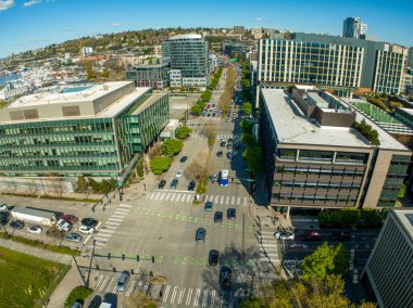 Mercer St Seattle Washington Şehir Merkezi Yoğun Hava Saati Trafiği