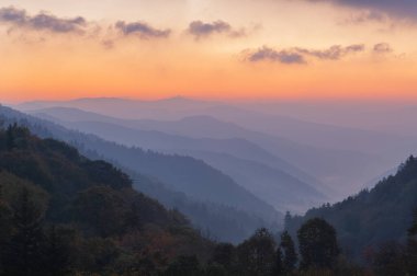 Şafakta manzara, Newfound Gap 'ten, Great Smoky Dağları Ulusal Parkı, Tennessee, ABD