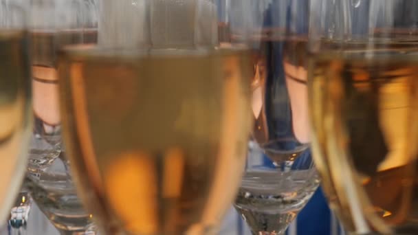 Waiter Pours Wine Glasses Banquet Wedding Buffet — Stock video