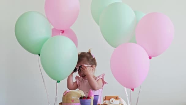 Adorable Two Years Old Birthday Girl Summer Clothes Trying Put — Wideo stockowe