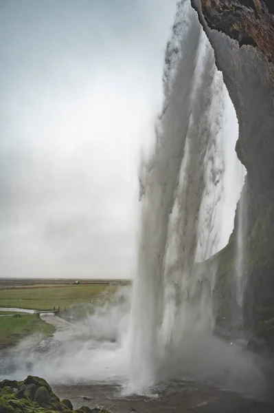 Під Водоспадом Сельяндсфосс Вид Збоку Ісландія Вертикальний Постріл — стокове фото