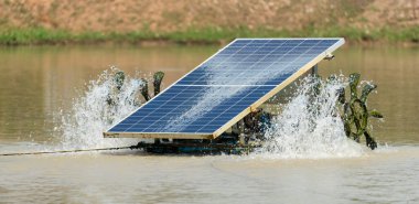 Havacı türbini suya oksijen doldurmak için güneş enerjisi kullanıyor.