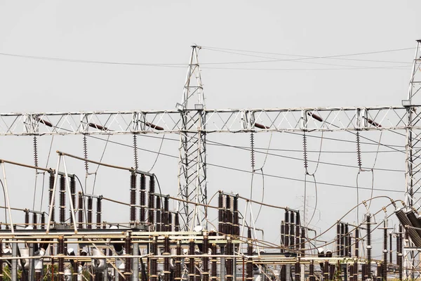 Högspänningsisolatorer Keramiskt Material Transformator Power Substation — Stockfoto