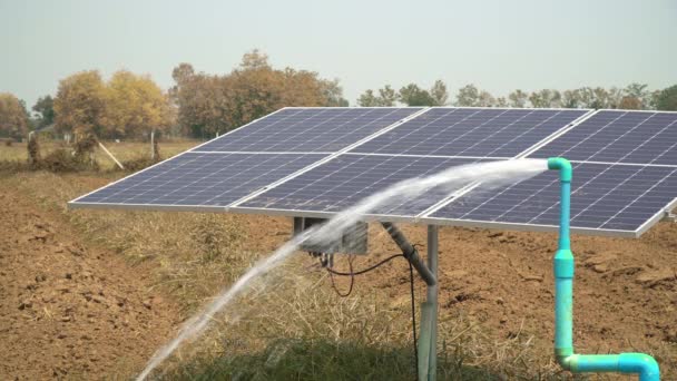 Солнечная Панель Подземного Насоса Сельском Хозяйстве Время Засухи Явлением Эль — стоковое видео