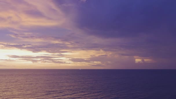 Indah Awan Atas Laut Phuket Thailand Sunset Shot — Stok Video