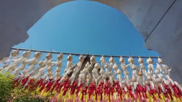 泰国城市中心区宜鹏节的纸制灯笼装饰 — 图库视频影像