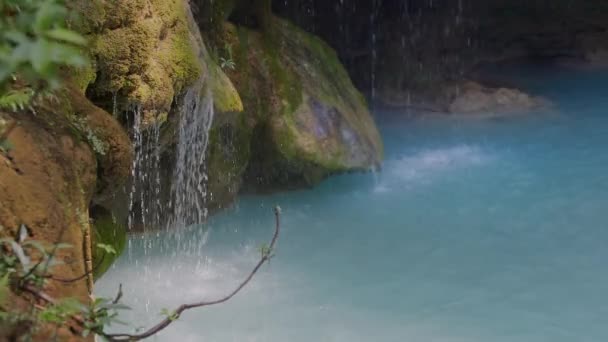 Calcium Carbonate Magnesium Occur Naturally Limestone Waterfall Waters Get Blue — Stock Video