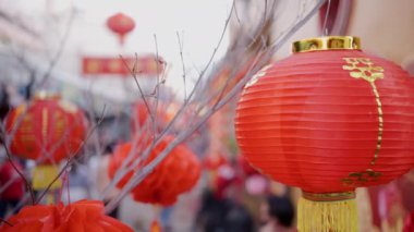 Çin mahallesinde yeni yıl feneri ve dekor ışıklandırması.