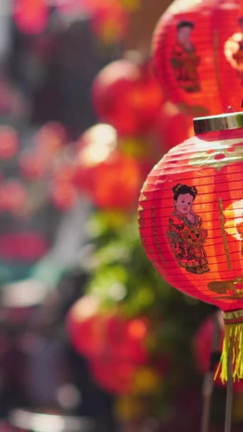 Κινέζικο Φανάρι Του Νέου Έτους Στην Περιοχή Της Τσάιναταουν Μετάφραση — Αρχείο Βίντεο