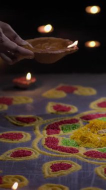 Diwali Gelenekleri ve Dünya Çapındaki Kutlamalar