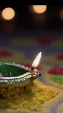 Diwali Gelenekleri ve Dünya Çapındaki Kutlamalar