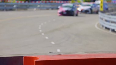 Yüksek hızlı yarış otomobili devre