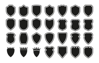 Beyaz arkaplanda izole edilmiş vektör kalkanları kümesi