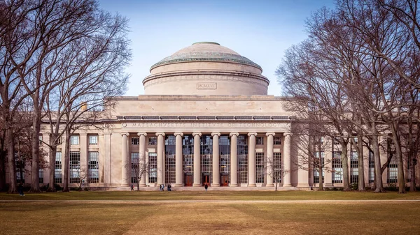 Arquitectura Icónica Del Instituto Tecnológico Massachusetts Cambridge Massachusetts —  Fotos de Stock