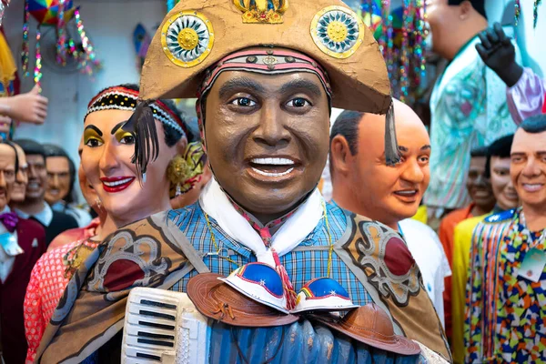 브라질 페르남부쿠주 올린다 브라질식 카니발 파티중에 도시의 거리를 장식하는 사용되었다 스톡 사진