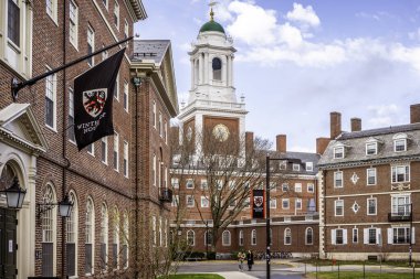 Cambridge, MA, ABD 'deki Harvard Üniversitesi' nin ünlü mimarisi..