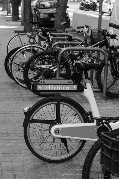 Барселона Испания Мая 2022 Года Электрический Велосипед Припаркован Городской Улице — стоковое фото