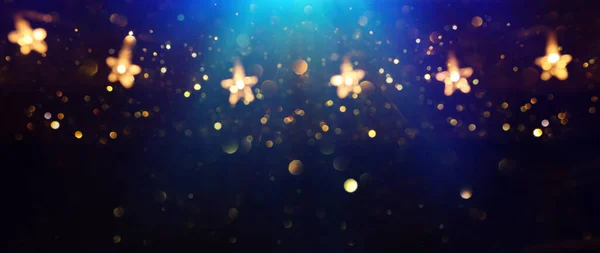Navidad Luces Guirnalda Oro Caliente Sobre Fondo Oscuro Con Superposición —  Fotos de Stock