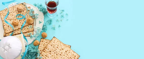 Pesah Viering Concept Joodse Paasvakantie Pastelblauwe Achtergrond — Stockfoto