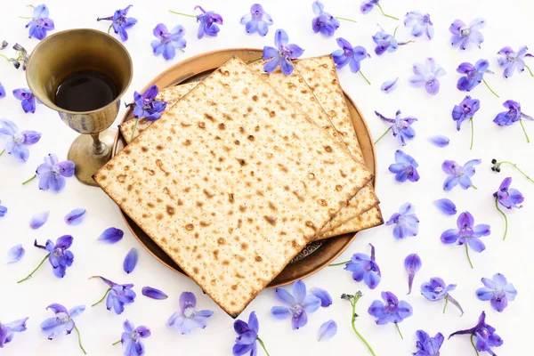 Conceito Celebração Pesah Feriado Judaico Páscoa Sobre Fundo Branco Isolado — Fotografia de Stock