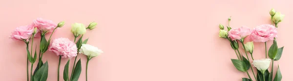 Vista Dall Alto Immagine Delicati Fiori Rosa Sfondo Pastello — Foto Stock