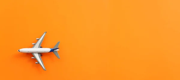 Turuncu Arka Plan Uçak Manzarası Seyahat Tatil Kavramı — Stok fotoğraf