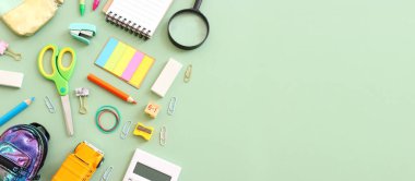 Pastel yeşil arka plan konseptine geri dönelim. Üst görünüm