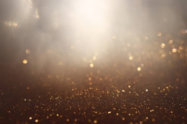 soyut glitter ışıkları arka plan. altın ve gümüş. de odaklı